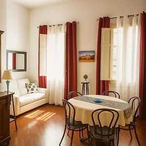 Liberty Casa Mazzini 34 , Palermo Italia